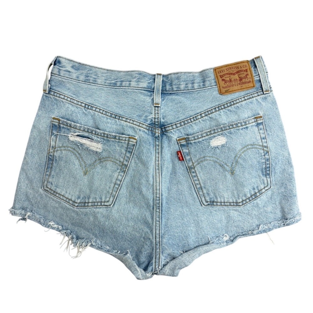 Levis 501 Original Distressed Denim Shorts Light Wash Button Fly W31 56327-0269‎